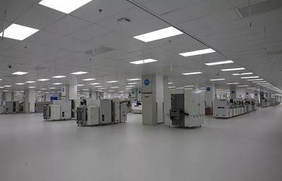 比亞迪電子長(zhǎng)沙工廠華為手機(jī)首批正式量產(chǎn)